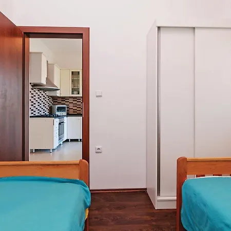 Cozy In Ribnica-krusevo With Kitchen